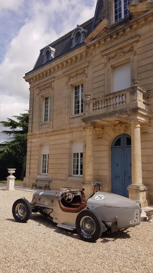 Villa Entiere Du Chateau Lacroix De Civrac 3 Ch, 3 Sdb, Piscine Xxl,Sauna, 4 Etoiles,7 Pers Kültér fotó